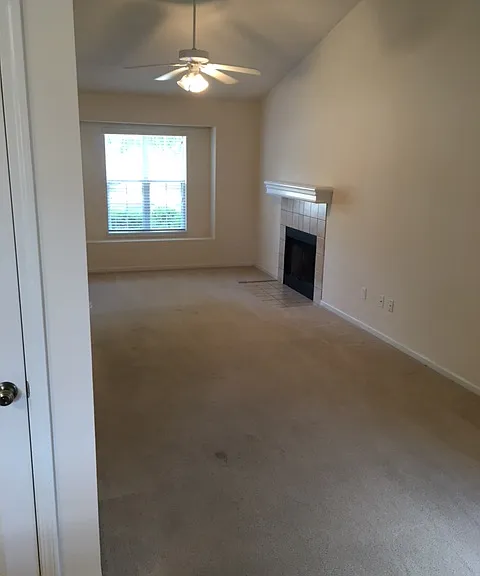 5217 Congressional Pl #1 — Photo 3