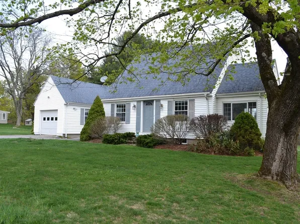 134 Chapel St, Holden, MA 01520