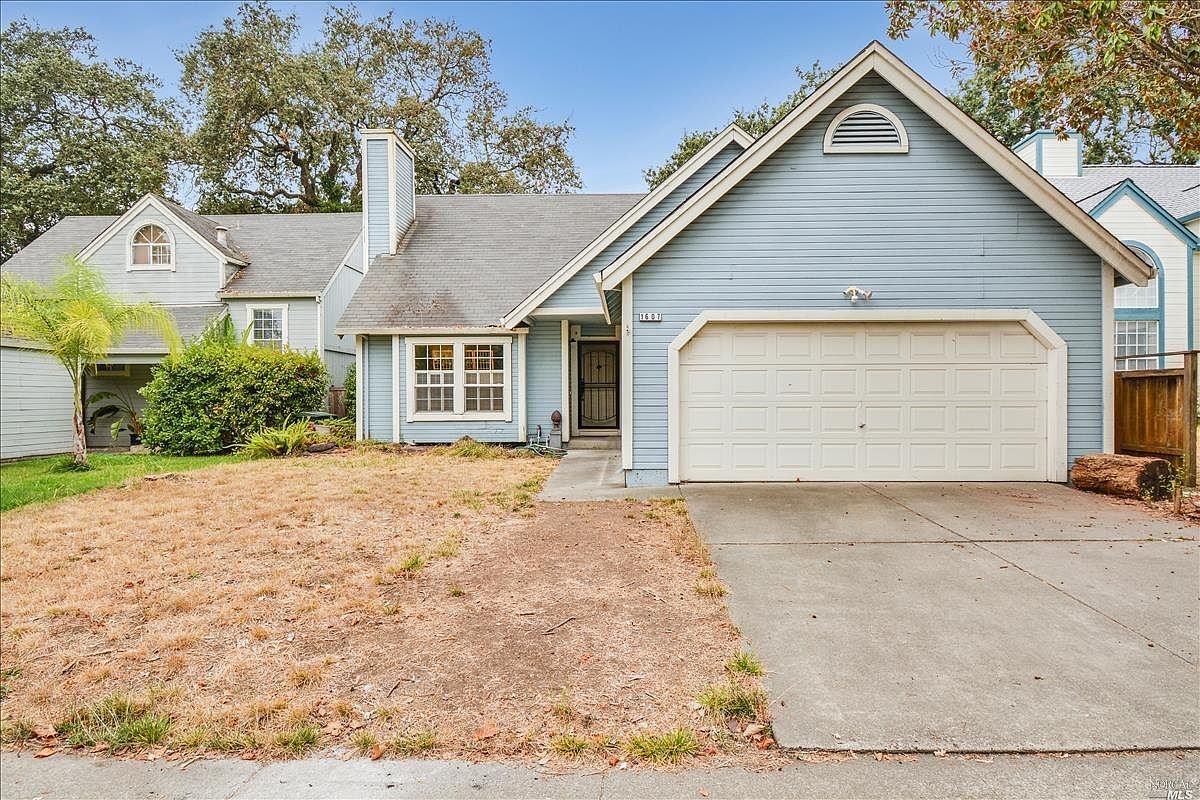 1607 Gamay St, Santa Rosa, CA 95403 Zillow