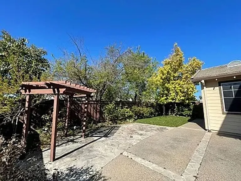 35191 Mount Whitney Ter — Photo 14