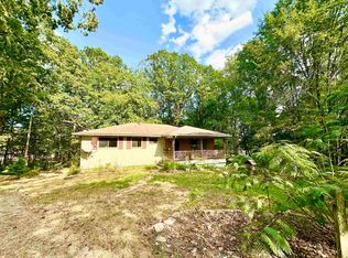53 Crabtree Rd, Selmer, TN 38375
