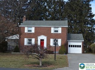 1424 Westgate Dr, Bethlehem, PA