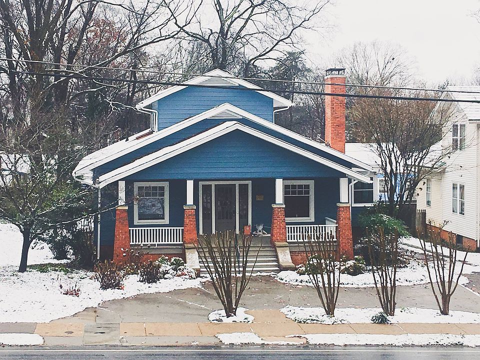 Snow day '19 -house is 101yo