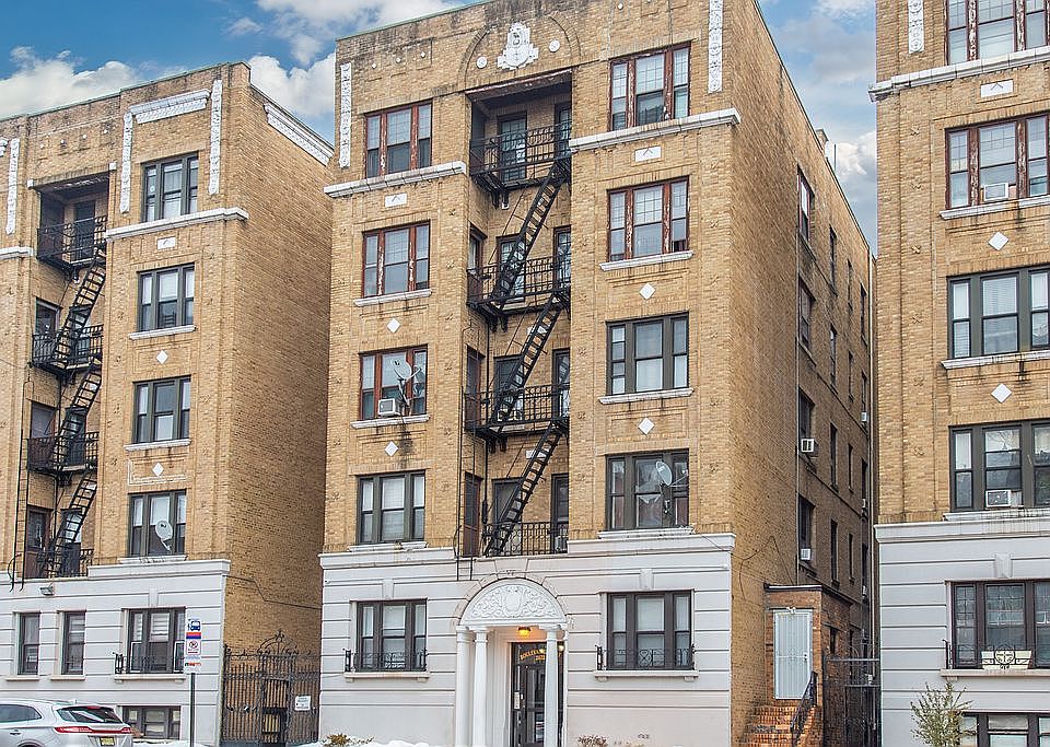 1st image of 2672 John F Kennedy Blvd APT 303