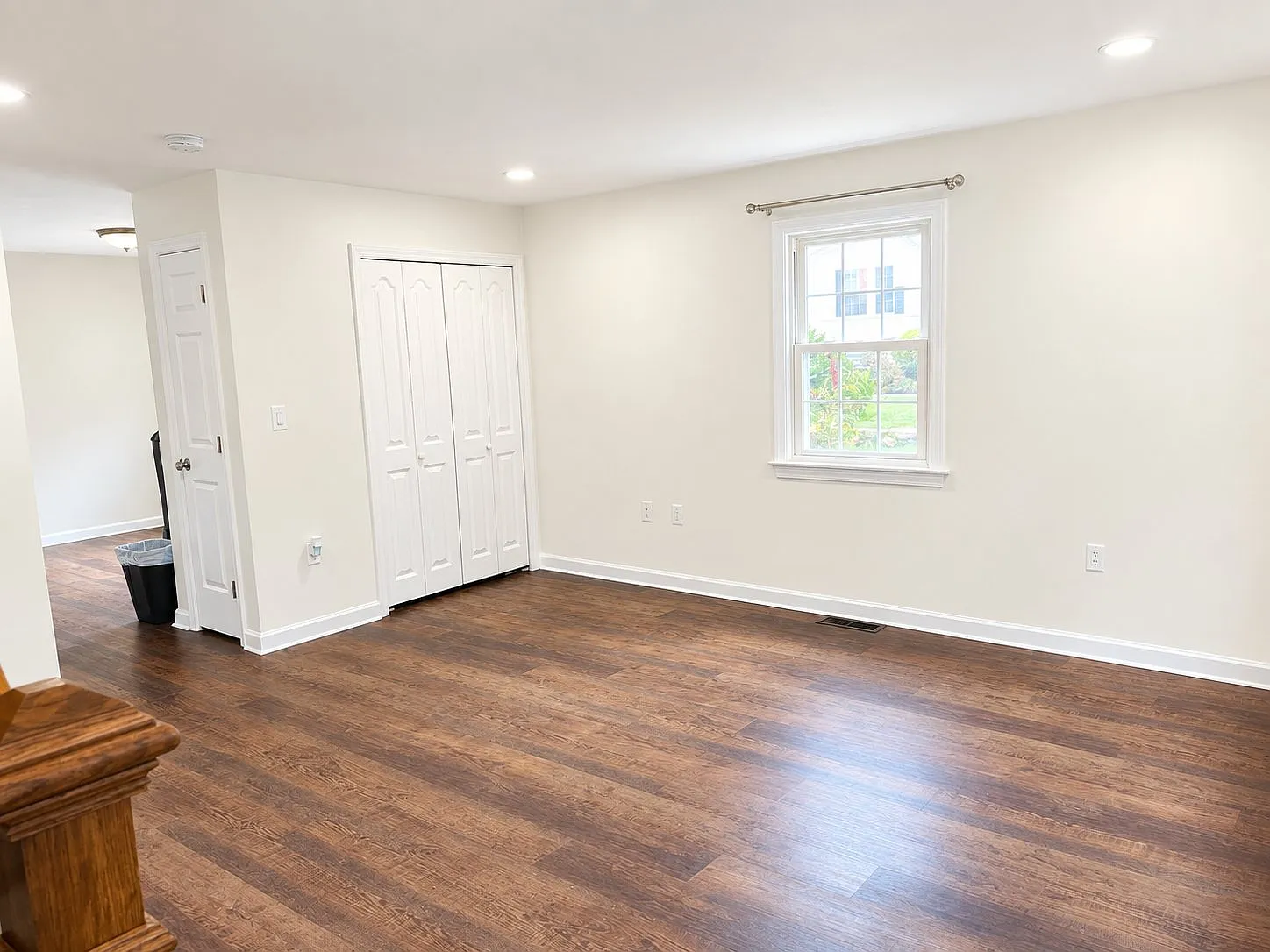 Bright & Beautiful Cumberland Condo — Photo 4