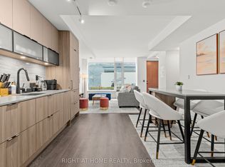 180 Mill St #S126, Toronto, ON M5A 0V7