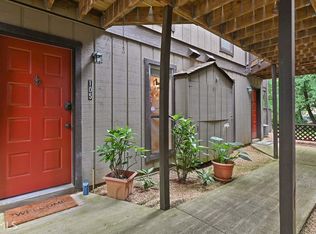 105 River Run Dr, Sandy Springs, GA 30350