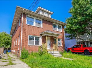 810 Thayer St, Akron, OH 44310