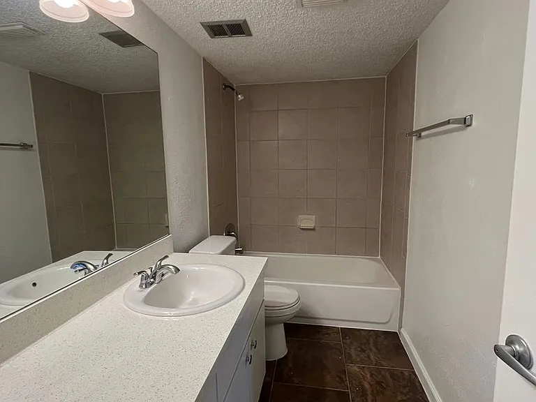 285 Wymore Rd #205 — Photo 3