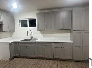 7700 S Main St, Los Angeles, CA 90003