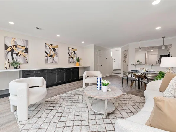 17171 Creekside Cir, Morgan Hill, CA 95037