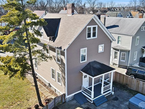 3rd image of 1924 Waverly Ave
