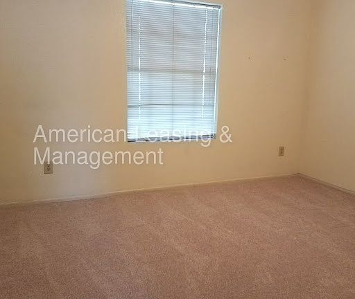 5th image of 8730 Glen Meadow Ln