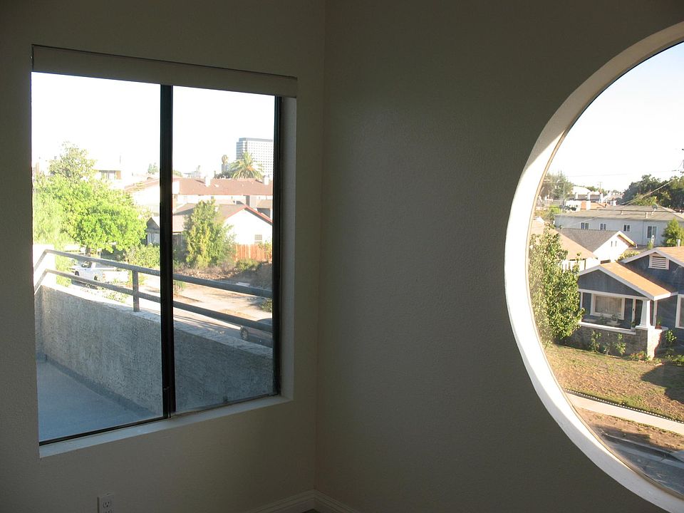 Panoramic view of Glendale from the dining room