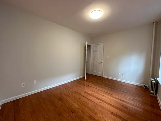 Rented by Oxford Property Group | media 8