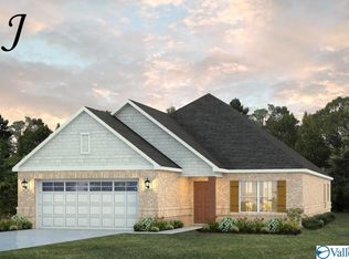 240 Dustin Ln, Madison, AL 35757