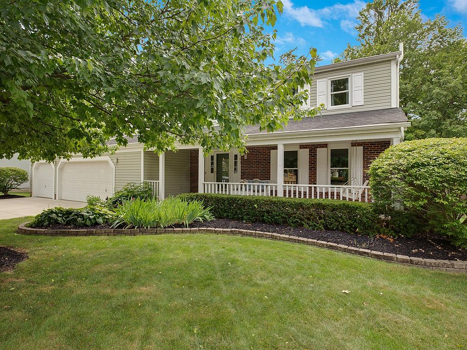1st image of 463 Sutterton Dr