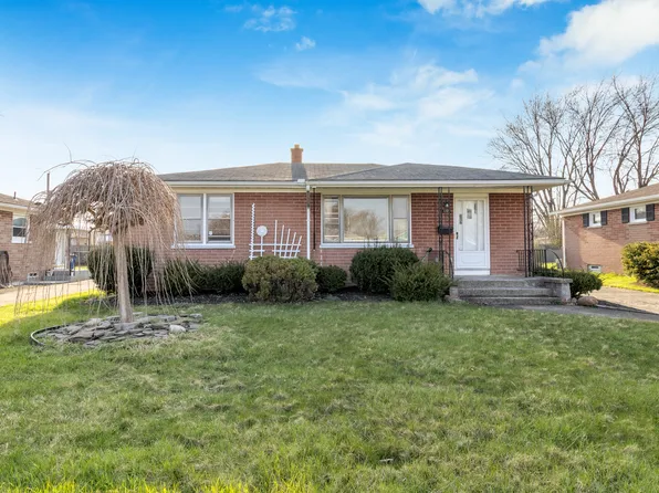122 Alberta Dr, Amherst, NY 14226