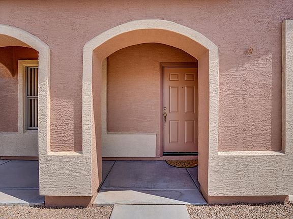 4th image of 8428 E Neville Ave