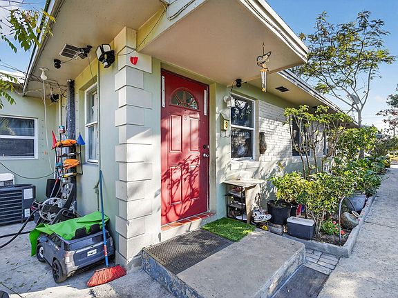 2nd image of 721 N F Street #3