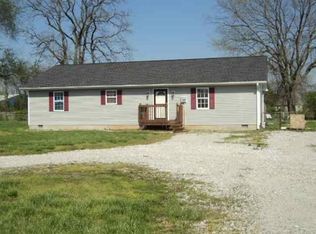 8040 Cox Rd, Terre Haute, IN 47802