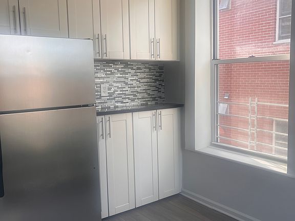 Additional Kitchen Cabinets