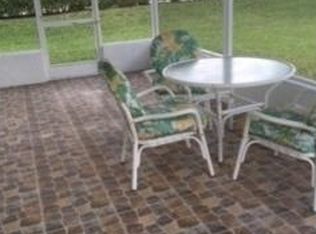 9051 NW 12th St, Plantation, FL 33322