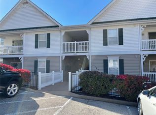 1117 Arbor Creek Dr APT 2B, Saint Louis, MO 63122