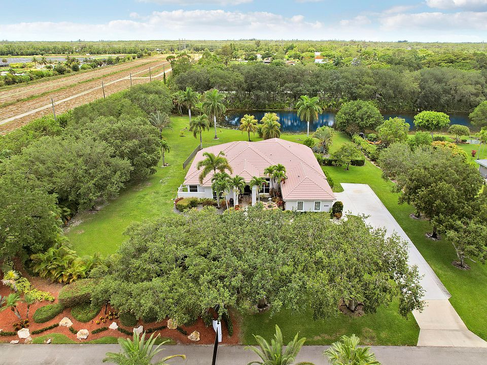 1st image of 5835 Lago Del Sol Drive