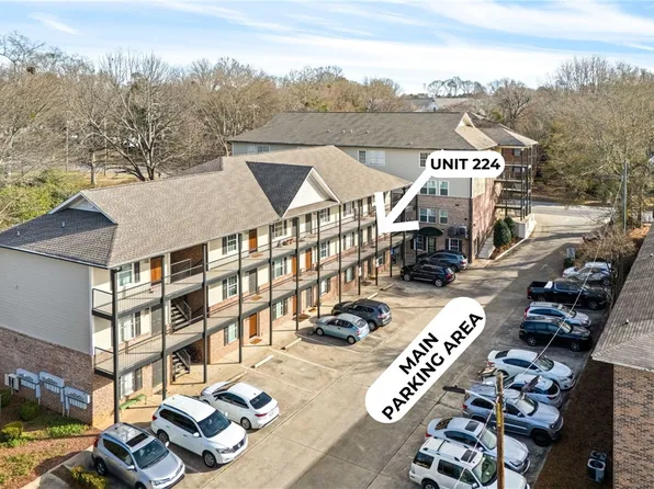 327 N Ross St #224, Auburn, AL 36830