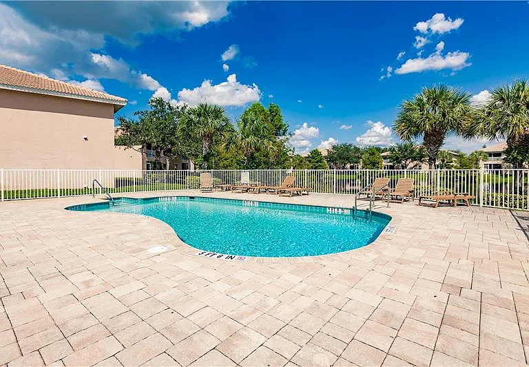 27400 Palmesta Cir #A — Photo 42