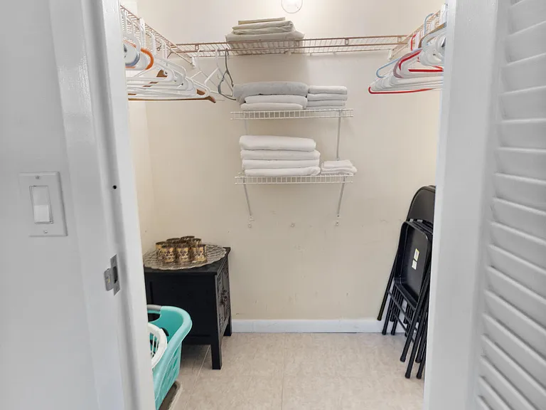 3 Abbey Ln #102 — Photo 8