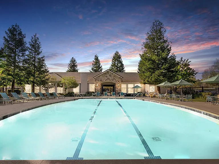 Bell Rohnert Park — Photo 20