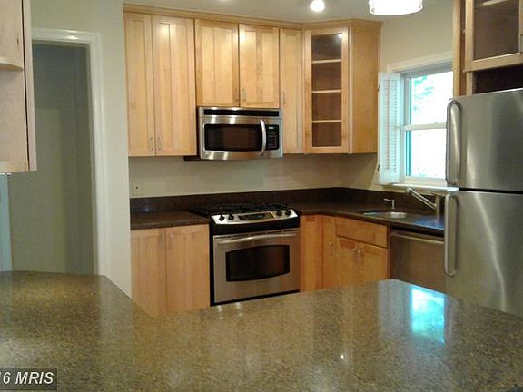 3rd image of 6354 Carolyn Dr