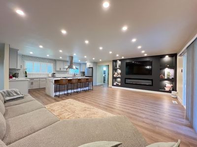 5686 N Briarwood Ave, Fresno, CA, 93711