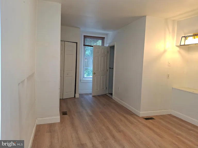 317 N 33rd St #1 — Photo 19