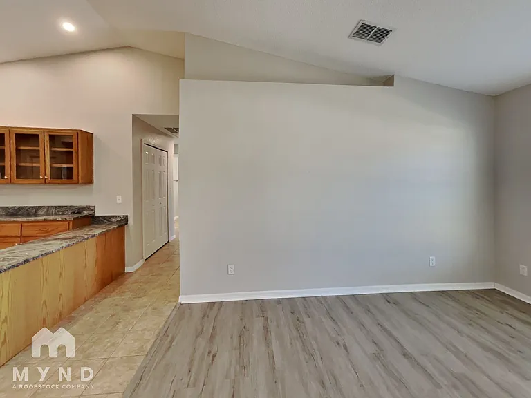 3240 Grand Pines Dr — Photo 7