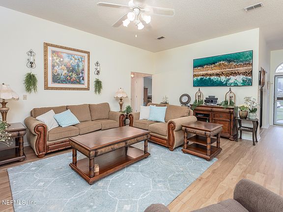 2nd image of 3548 BARREL SPRINGS Drive