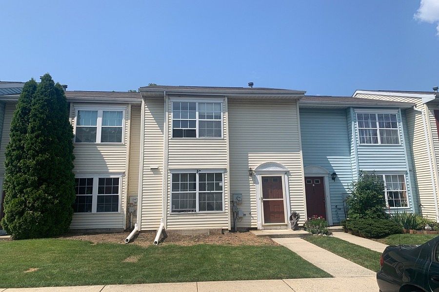 1st image of 110 Brandywine Dr