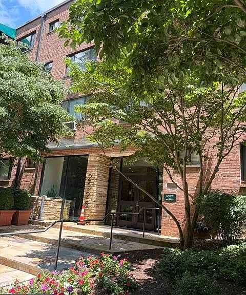 2325 42nd St NW #201 — Photo 1