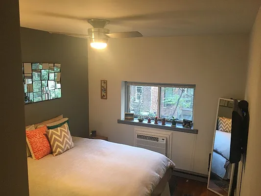 Rented by Level Group | media 12