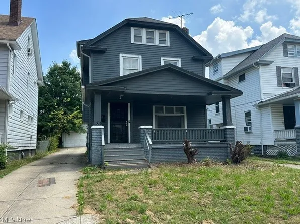 4305 E 119th St, Cleveland, OH 44105