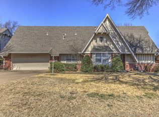 7511 E 66th St, Tulsa, OK 74133