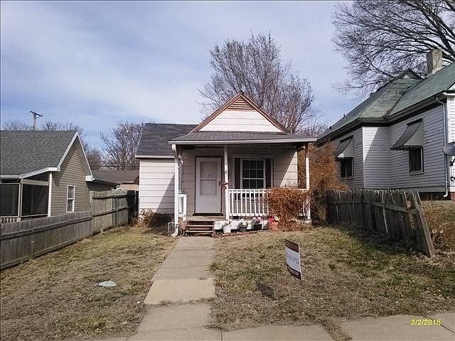 1st image of 411 E Missouri Ave