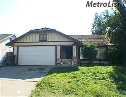 2nd image of 4096 Sea Meadow Way