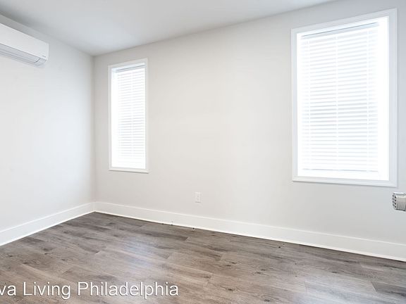4th image of 6143 Glenmore Ave Floor 2