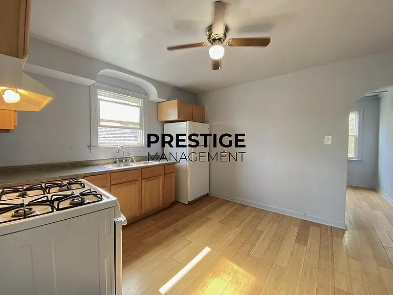 1228 Lakeview Ave #B — Photo 4