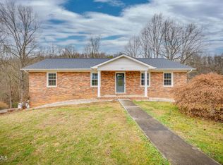442 Egypt Rd, Bluff City, TN 37618
