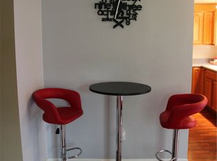 6 Lemon Tree Dr, Saint Peters, MO 63376