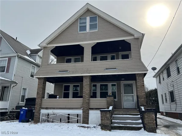 15912 Corsica Ave, Cleveland, OH 44110